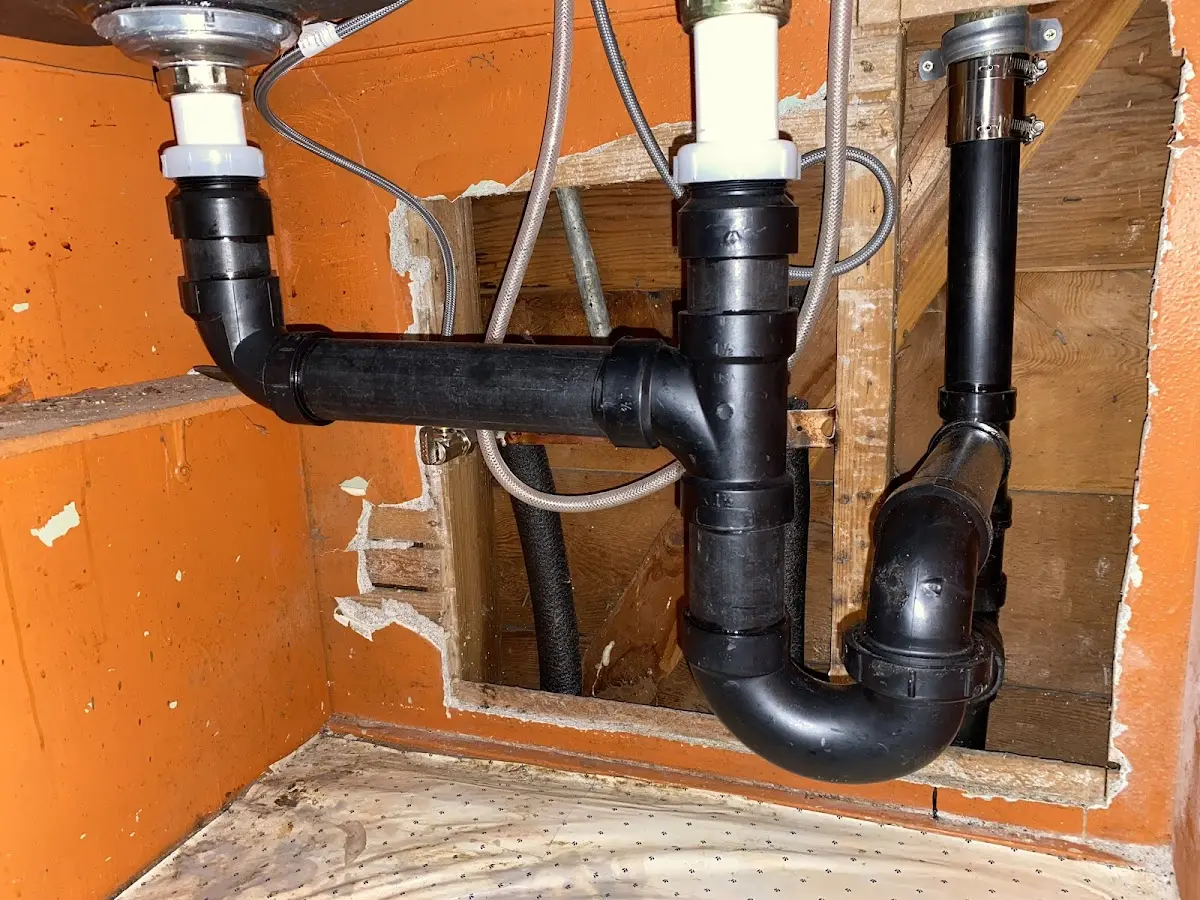 Professional Pipe Bursting equipment and tools on the job in Franklin Farm